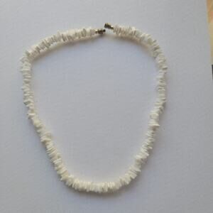 Vintage Necklace White Shell Chip Beads Gold Tone Screw Clasp Double Strand Set